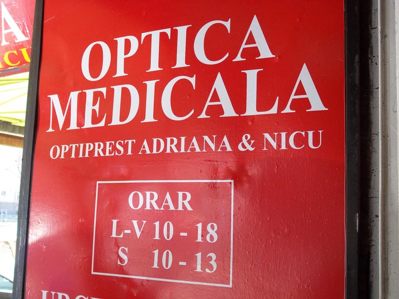 Adriana & Nicu - Optica Medicala